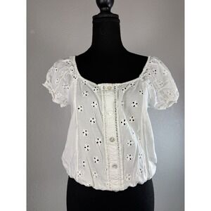 Aeropostale Ivory Eyelet Puff Short Sleeve Stretch Crop Top Buttons M